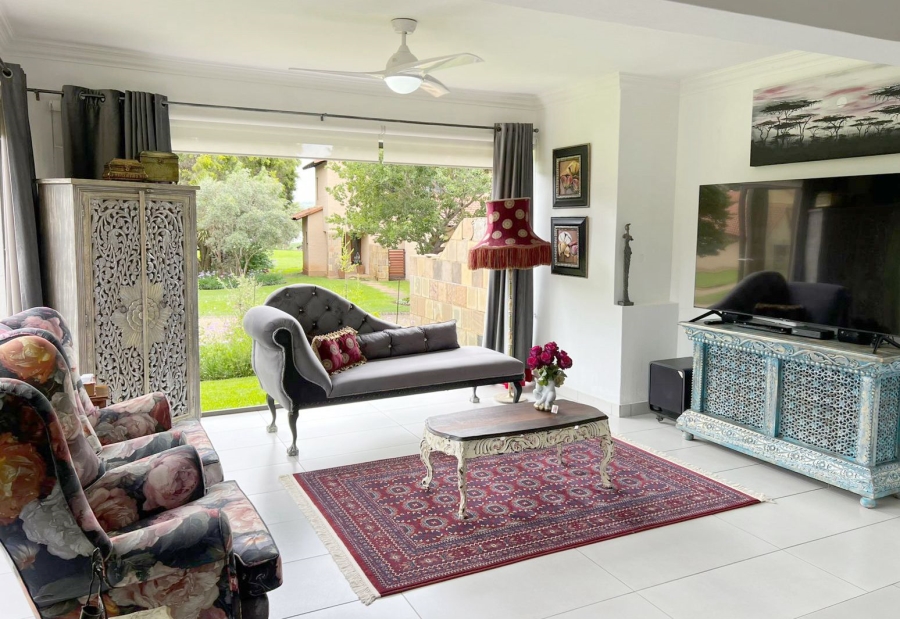 3 Bedroom Property for Sale in The Coves North West